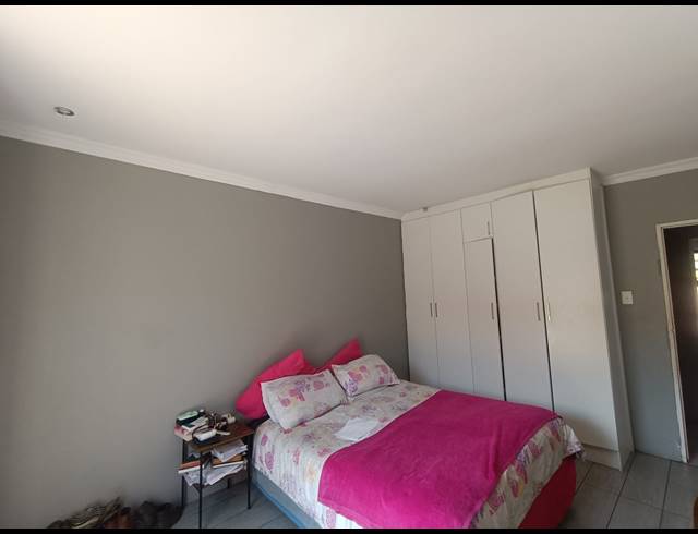 4 BEDROOM HOUSE FOR SALE IN VANDERBIJLPARK SE 8